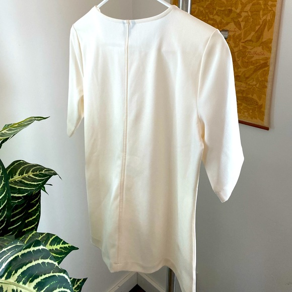 Ann Taylor tie front top. Cream. - Picture 2 of 2